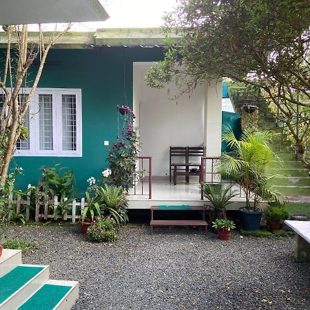 Ammus Homestay Теккади Экстерьер фото